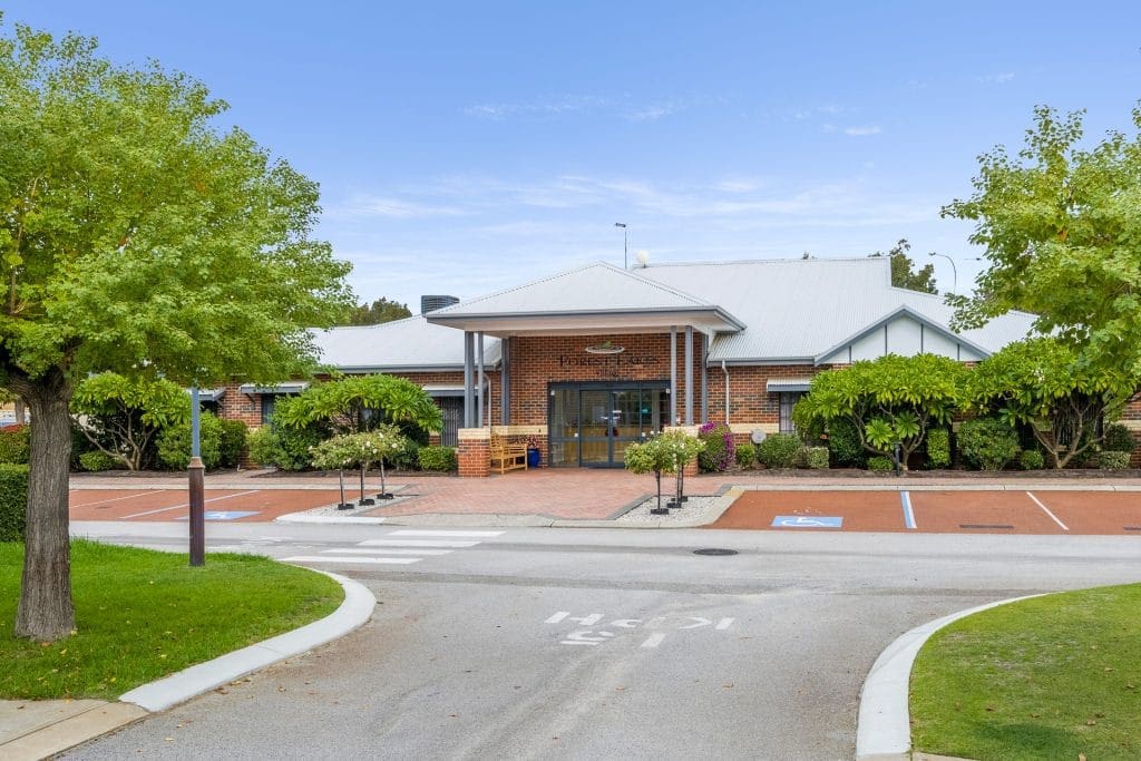 Forest Lakes Village clubhouse