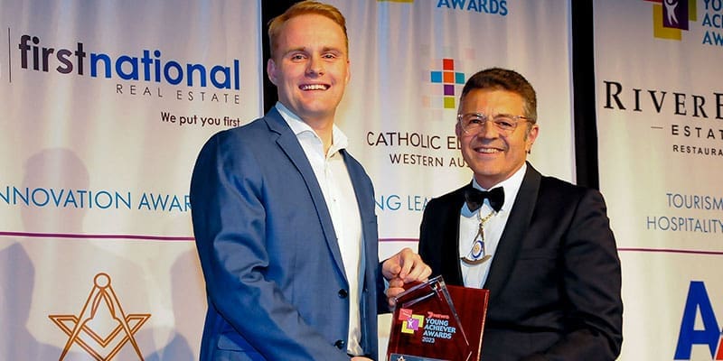 WA Young Achiever Award Winner Ben Healy presented with award by Freemasons WA Grand Master Daniel Ganon